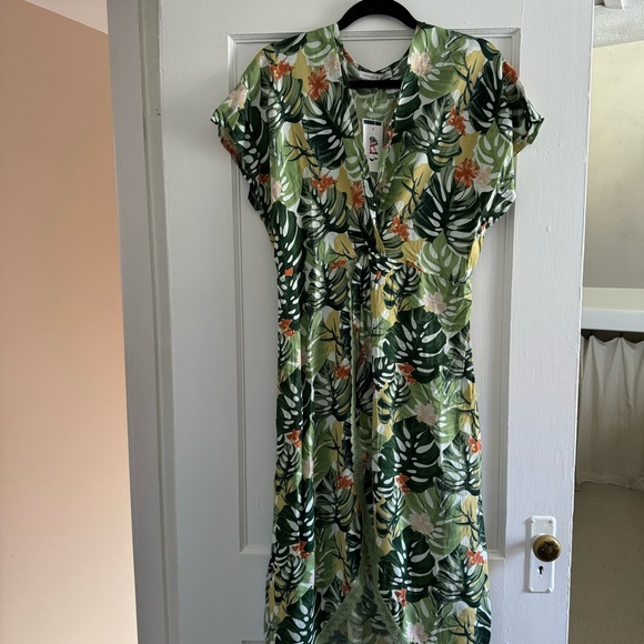 NWT Tropical Pattern Maxi Length Cover Up/Dress - Picture 4 of 6